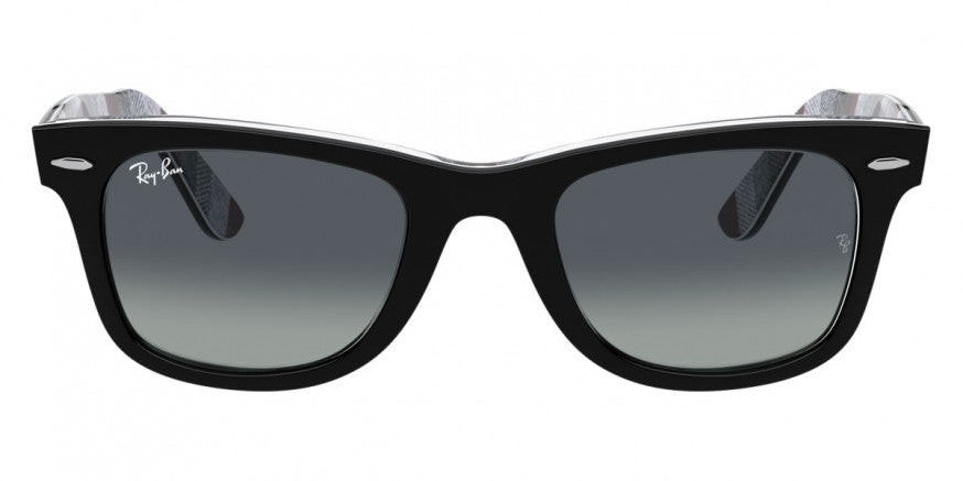 B184F RAY-BAN WAYFARER RB2140F 13183A 54 BLACK ON CHERVRON GRAY /  LIGHT GRAY GRADIENT BLUE